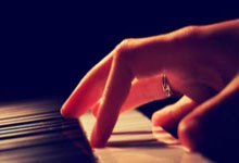 东升国际官网：2025年长沙市青少年击剑公开赛举行.